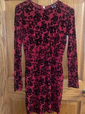 Windsor Red Long sleeve, above knee length dress size Medium